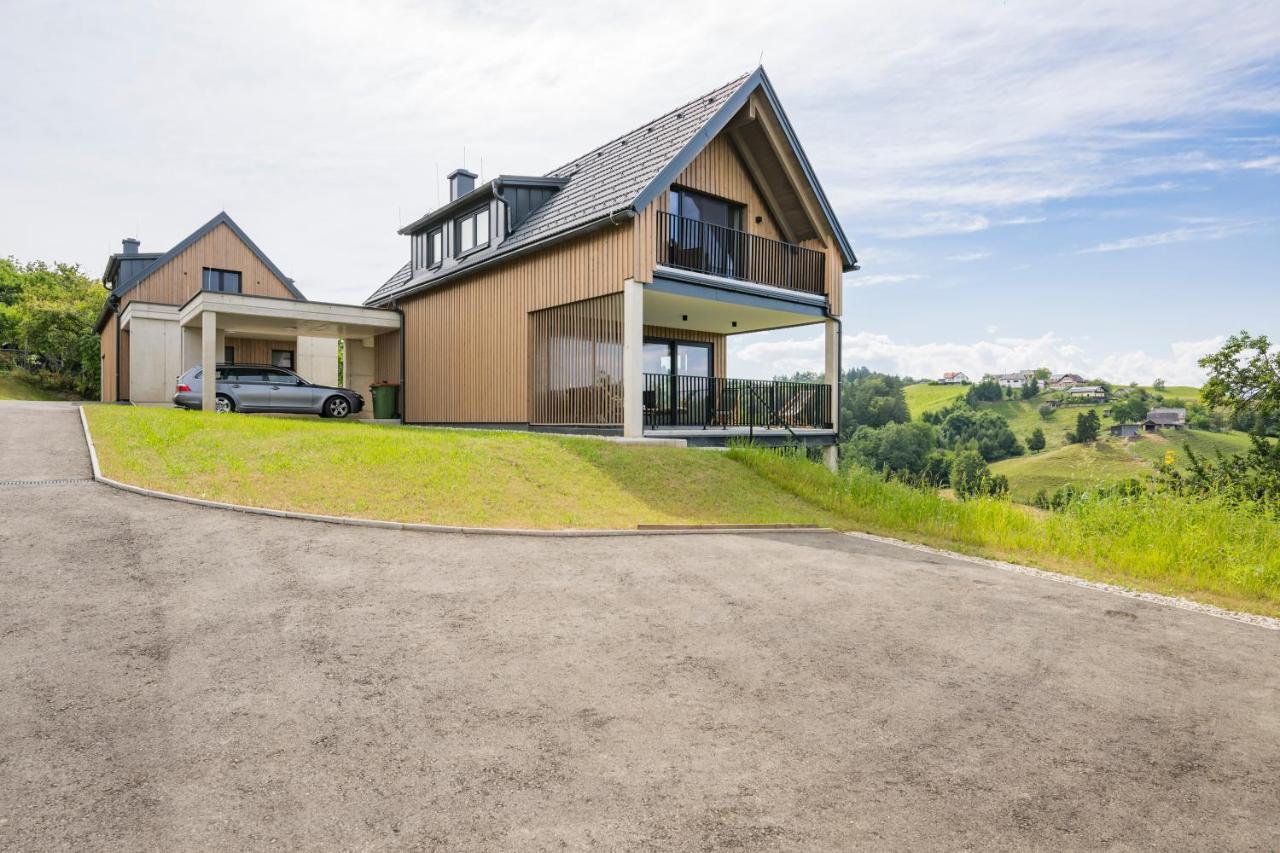 Weinzeit Chalets Gamlitz Exterior photo